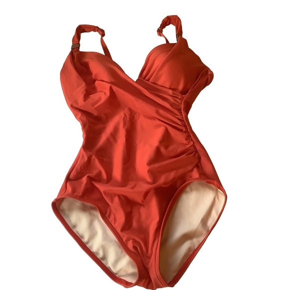 Miraclesuit Razzle Dazzle Siren Red-Orange One-Piece Swimsuit – Size 10 Tall - Picture 3 of 10